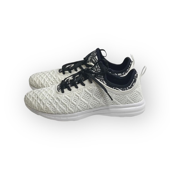 APL 𖤐 TechLoom Phantom Limited Edition Sneaker 𖤐 White Black Print 𖤐 10.5M 𖤐 - Picture 6 of 16